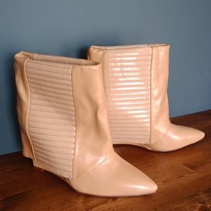 Azalea Wang boots